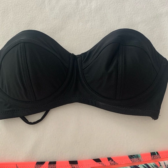 Bikini black top orange bottom - Picture 4 of 6